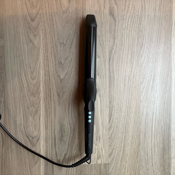Long Barrel Curling Iron - Picture 3 of 8
